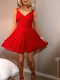 65 Alessia Travestita in Flirty Red Dress
